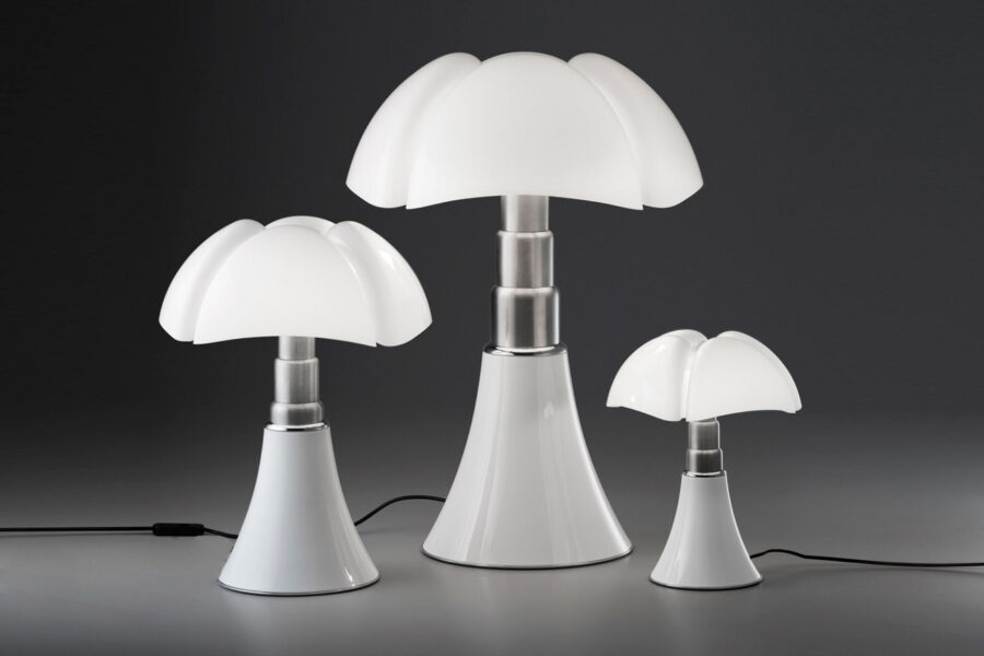 Gae Aulenti - Mini Pipistrello lamp