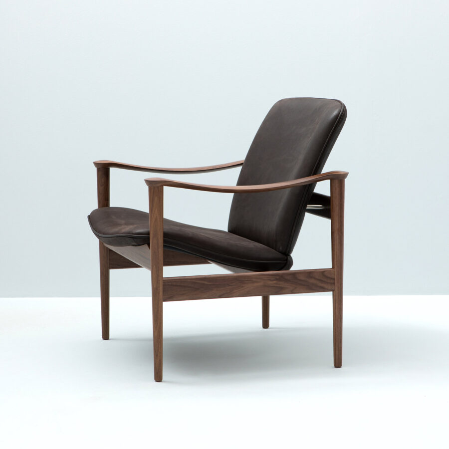 A pair of F. A. Kayser 711 Easy Chairs special offer to Switzerland
