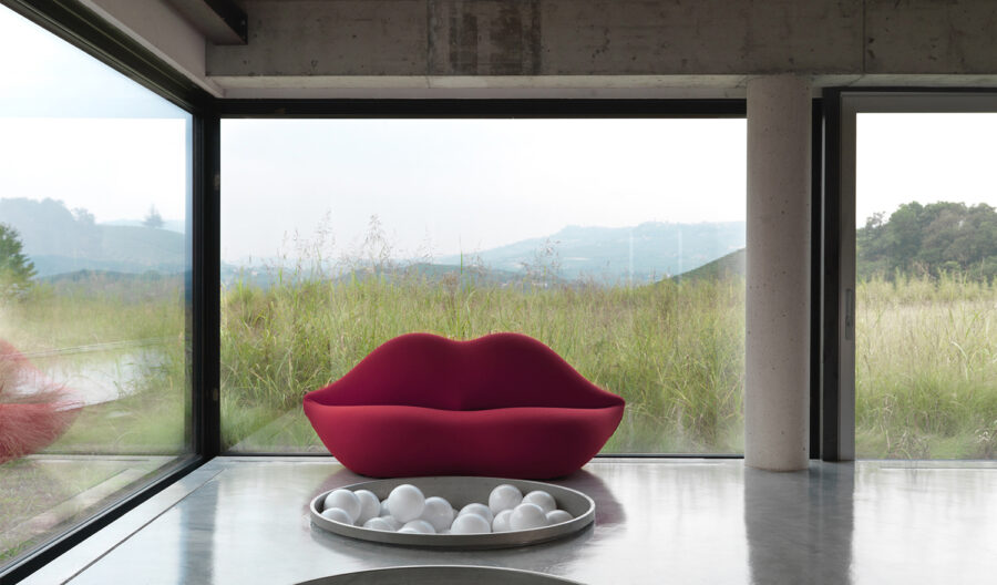 Bocca sofa by Gufram