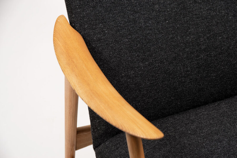 Vintage reclining chair by Dokka
