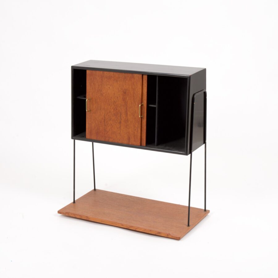 Steen & Strøm hanging cabinet