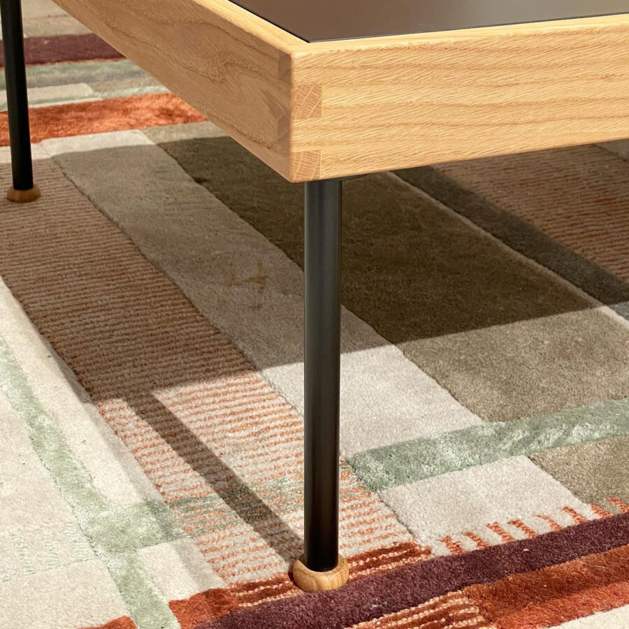 Quadro coffee table by Utopia