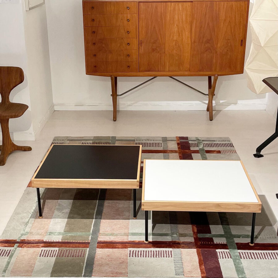 Quadro coffee table by Utopia