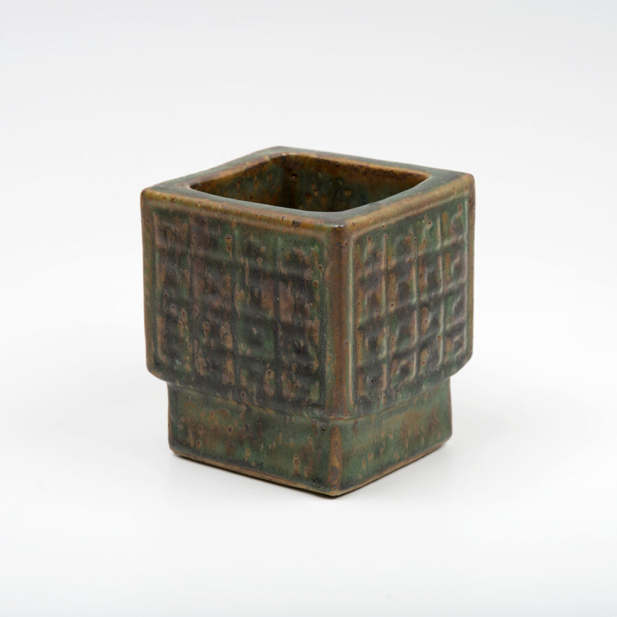 Erik Pløen stoneware vase