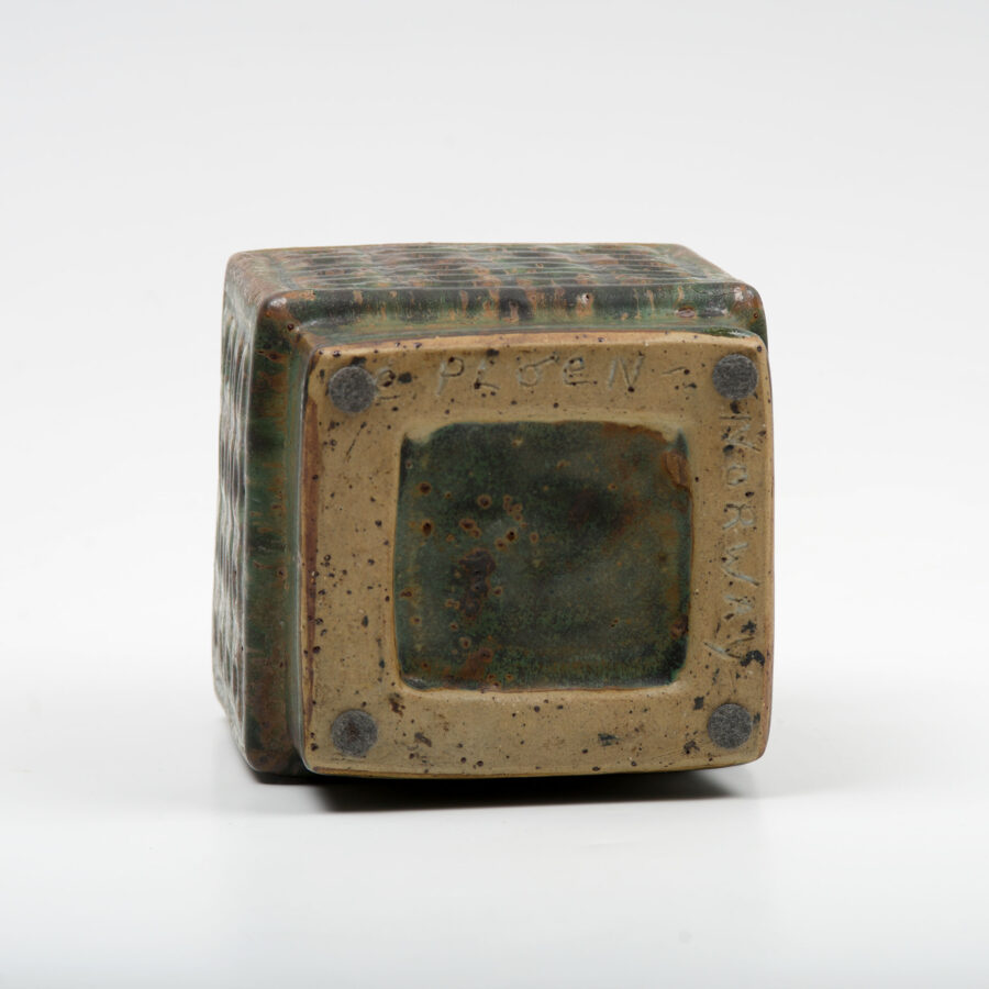 Erik Pløen stoneware vase