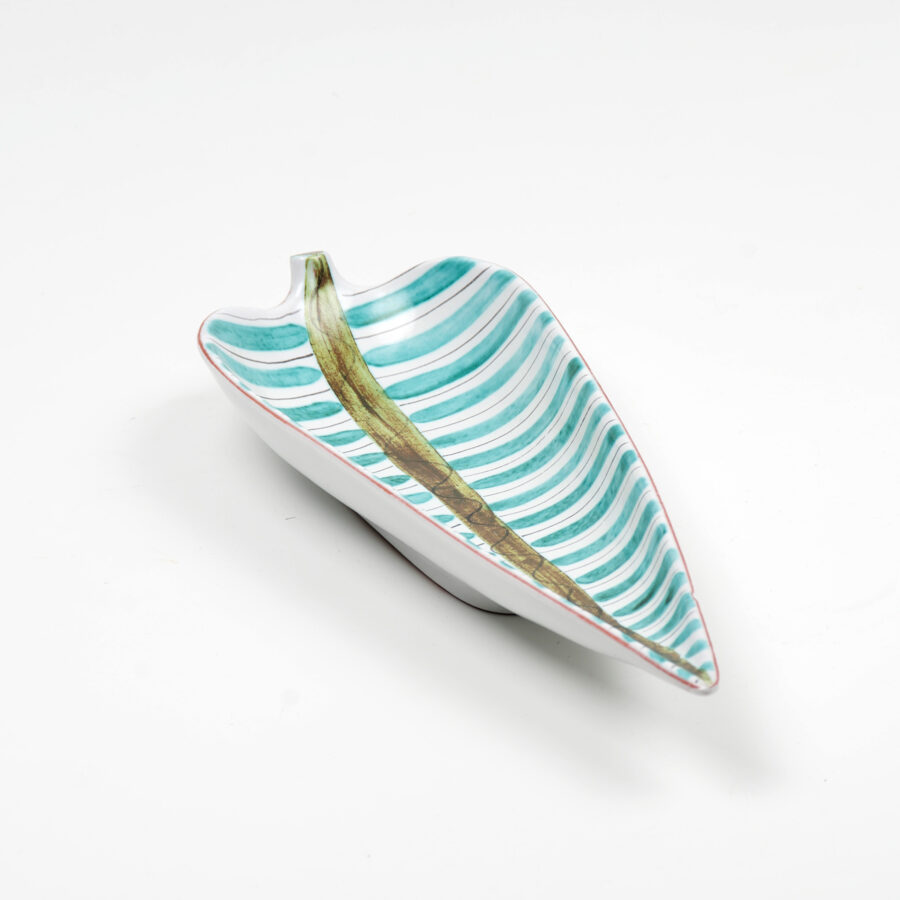 Faience dish by Stig Lindberg
