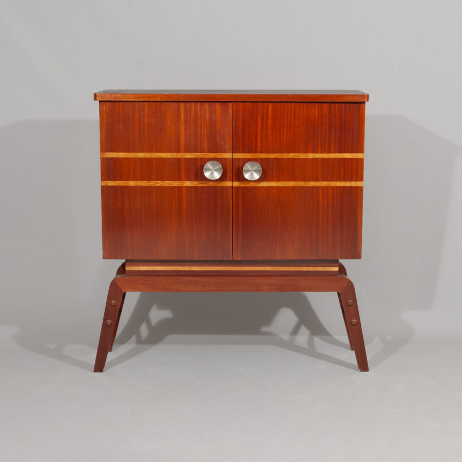 Art Deco/ funkis barkap