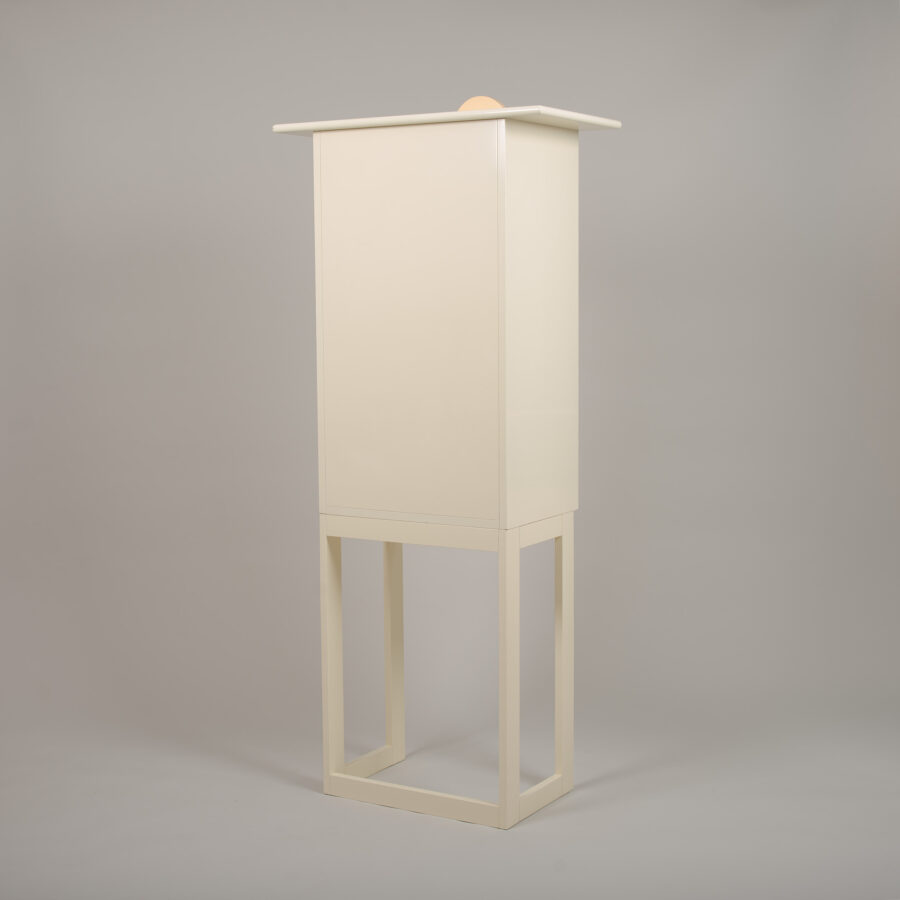 Crème de Chine skap design Olle Anderson