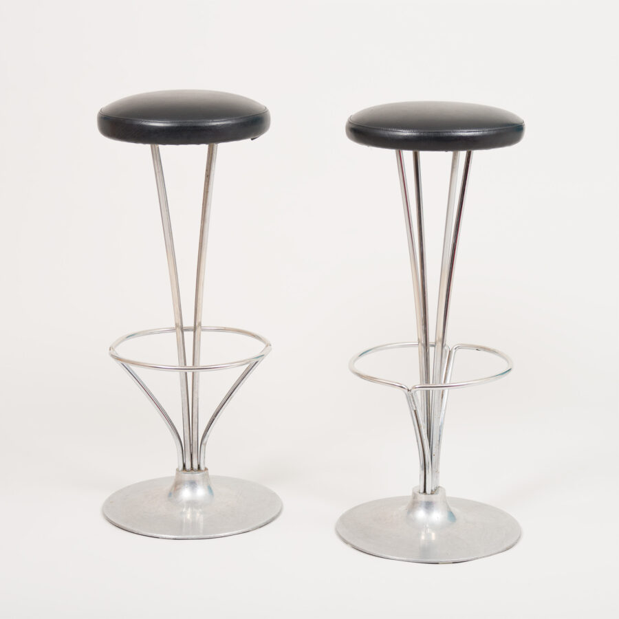 A pair og vintage bar stools by Piet Hein