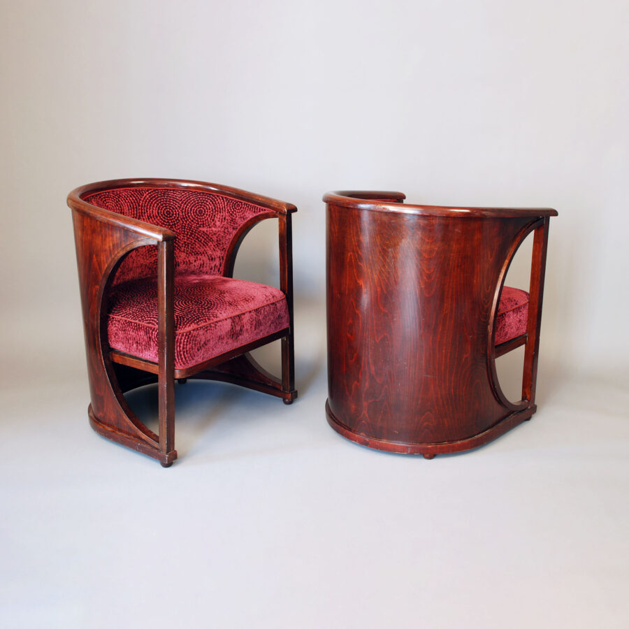 A pair of vintage armchairs by Josef Hoffmann