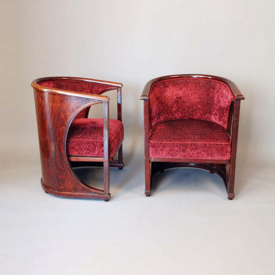 A pair of vintage armchairs by Josef Hoffmann