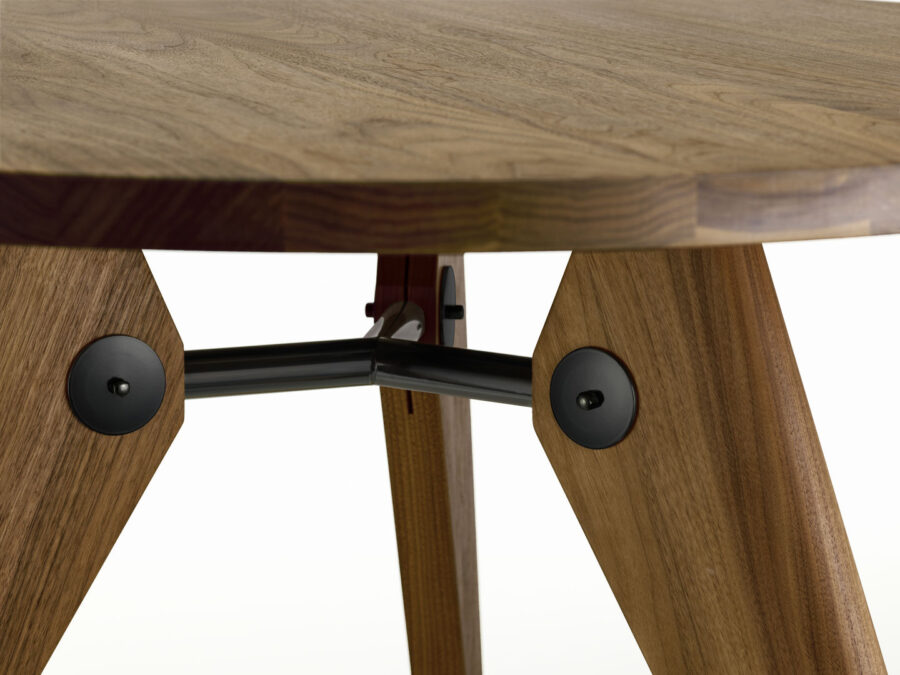Guéridon table by Jean Prouvé for Vitra
