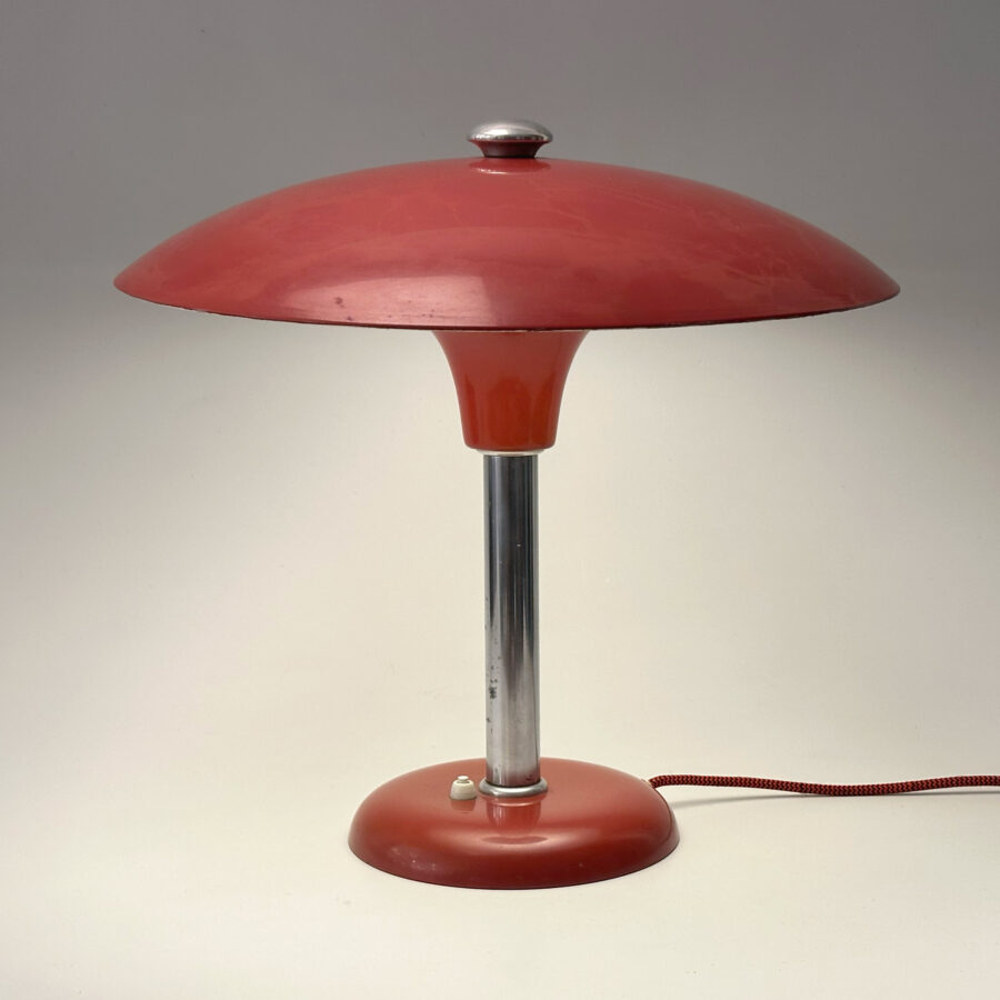 Max Schumacher skrivebordslampe for Werner Schröder