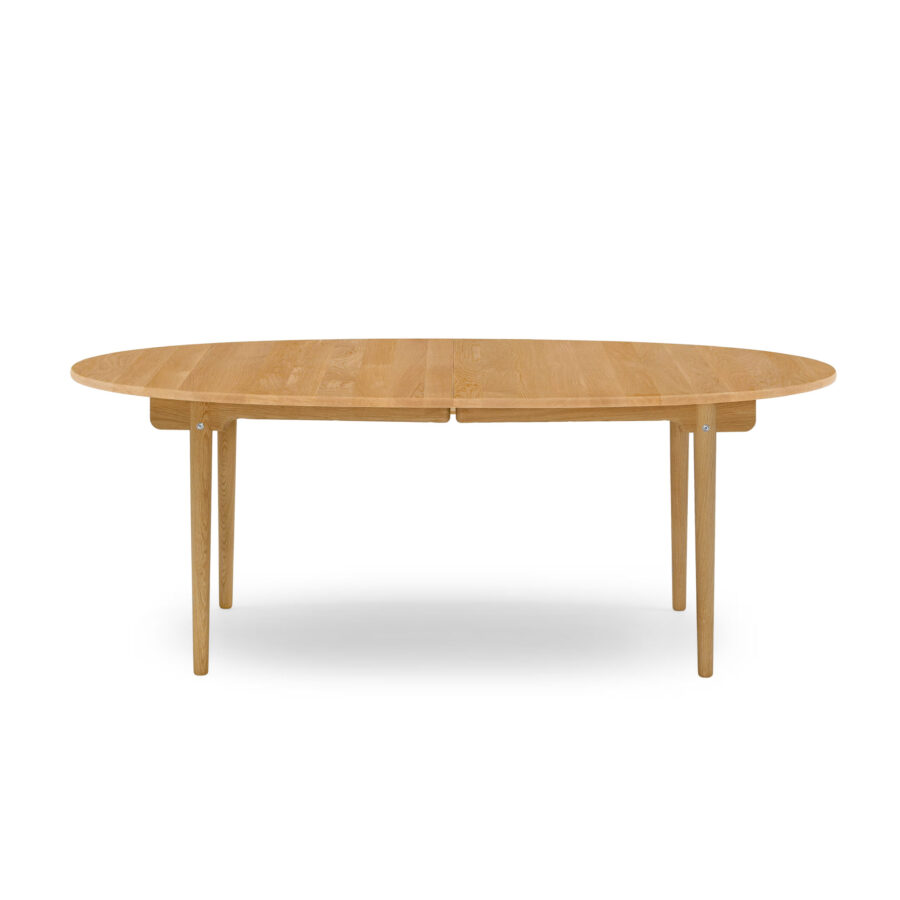 Hans J. Wegner - CH338 dining table
