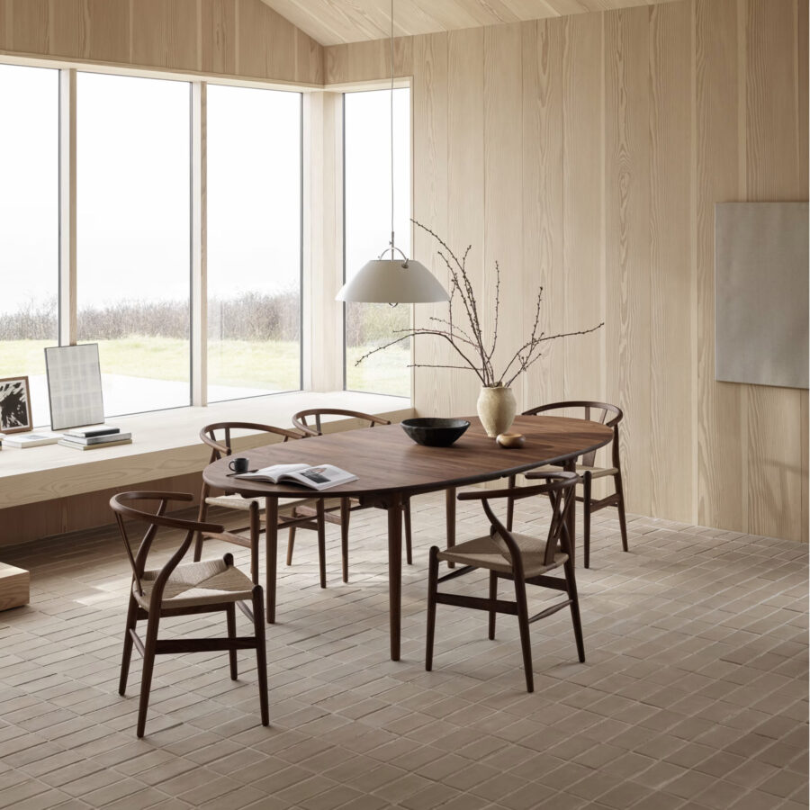 Hans J. Wegner - CH339 dining table
