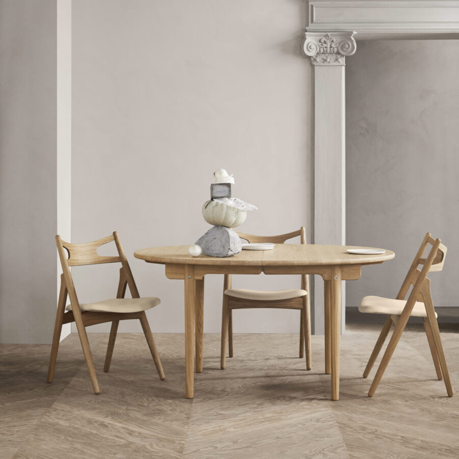 Hans J. Wegner - CH337 spisebord