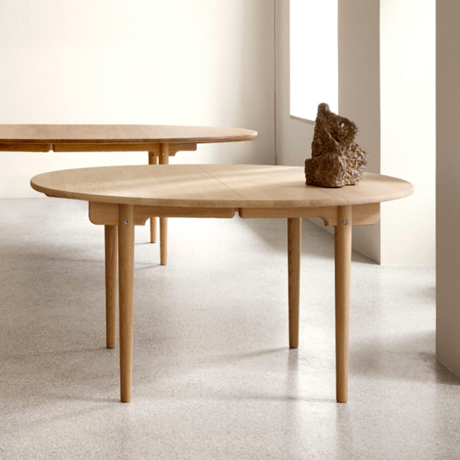 Hans J. Wegner - CH337 spisebord