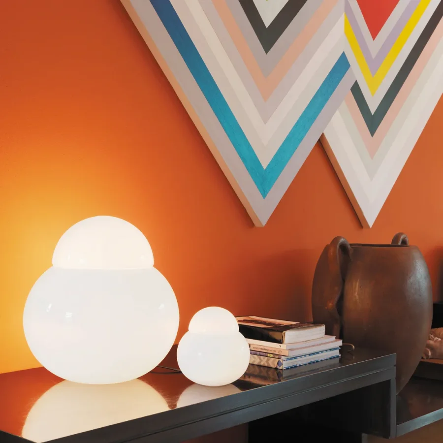 Daruma bordlampe design Sergio Asti for Fontana Arte