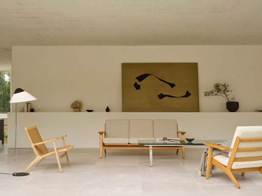 Hans J. Wegner - CH25 armchair